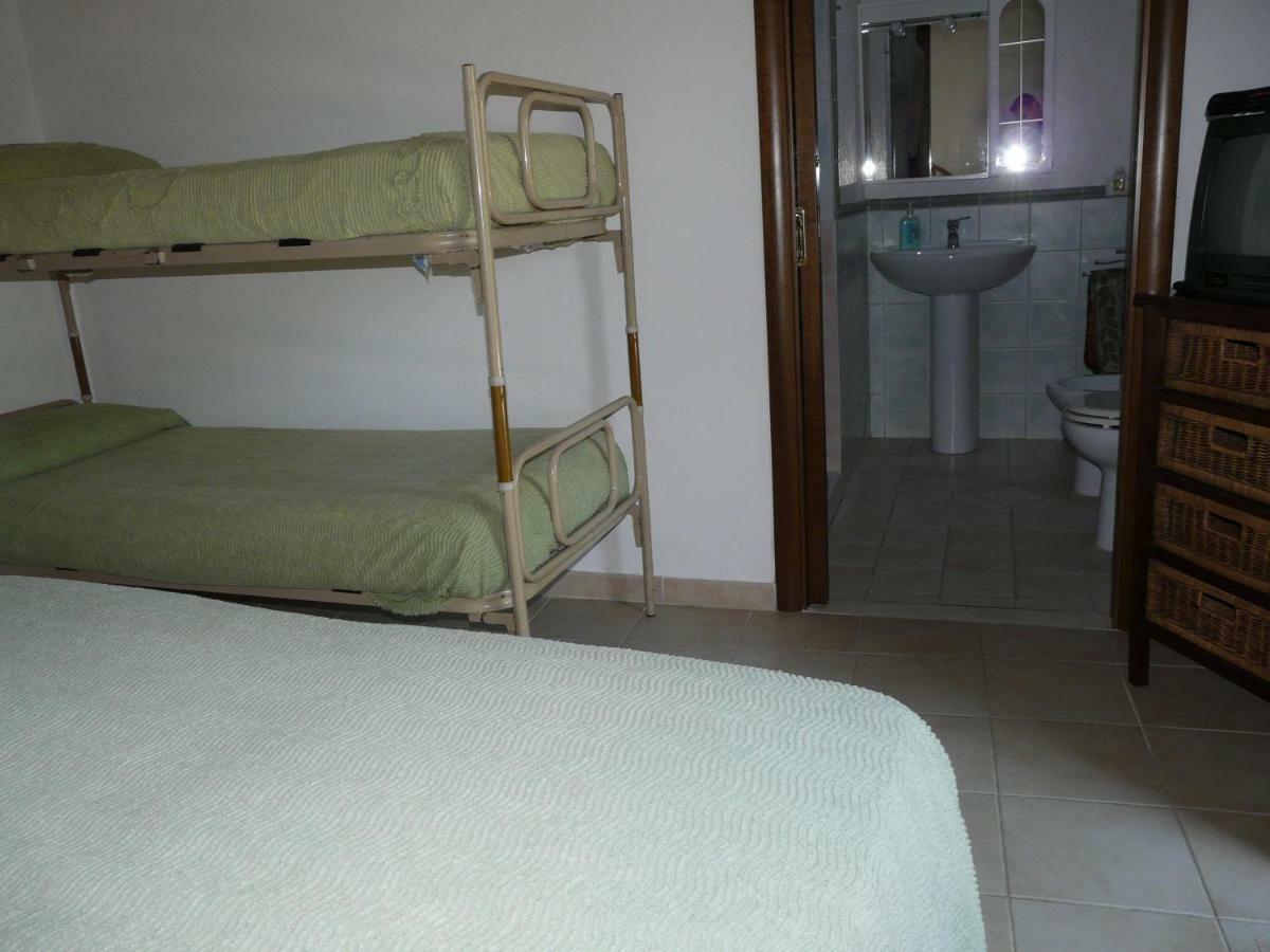 B&B Nurachi Bed & Breakfast